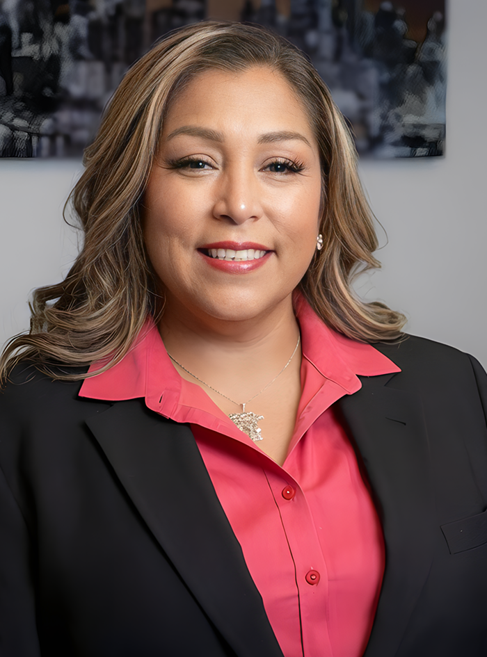 Headshot of Mirna Sanchez
